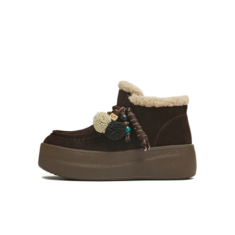 天美意2025冬新款保暖短靴复古挂饰纯色厚底女雪地靴KXD62DM5