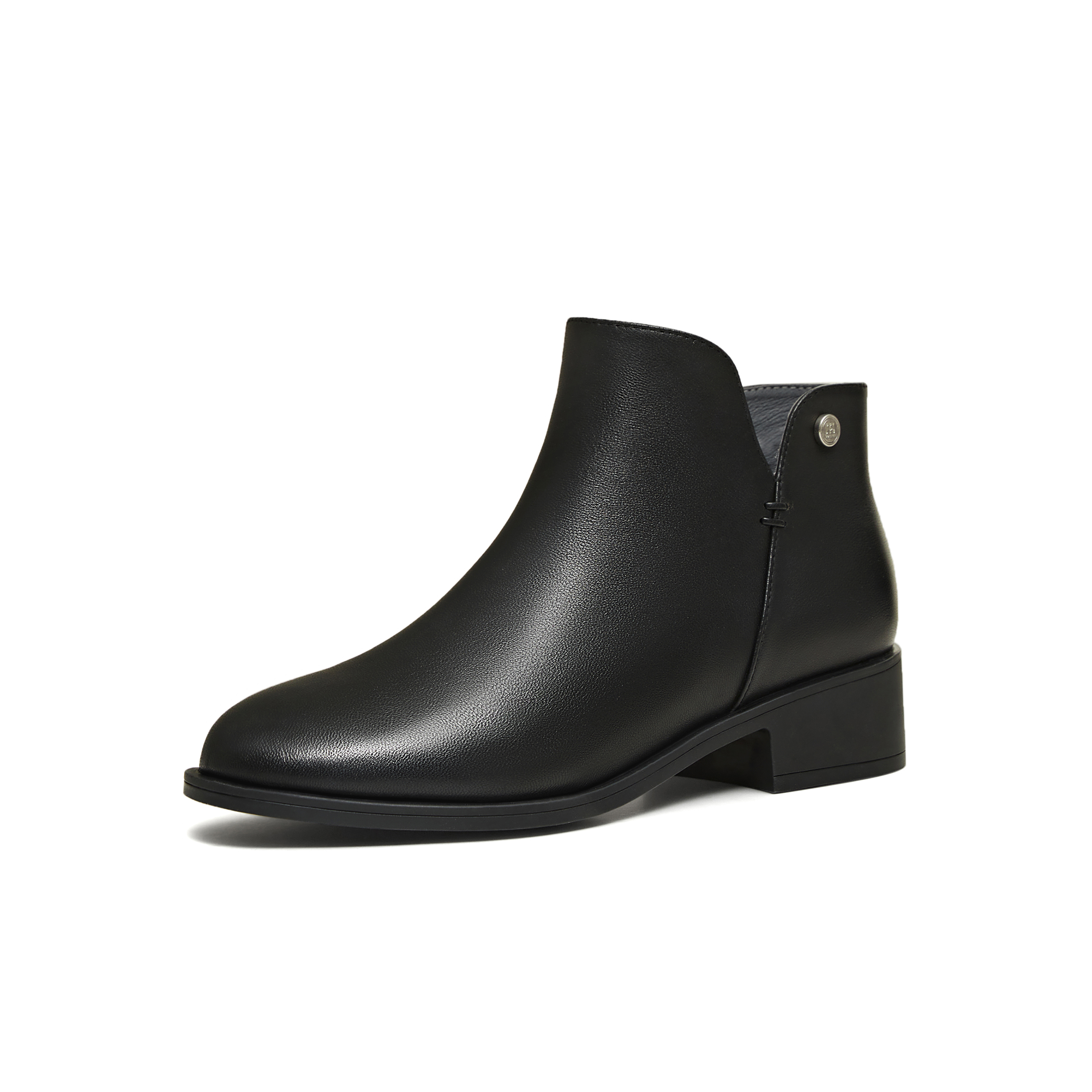 天美意2025冬新款商场同款厚底复古百搭短靴女时装靴CSV46DD5