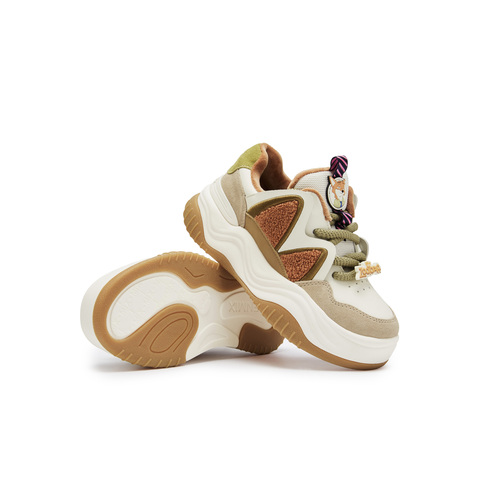 天美意2025秋新款商场同款疯狂动物城联名板鞋女休闲鞋CIZ20CM5