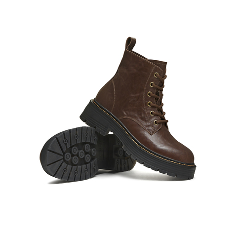 天美意2025冬新款圆头复古纯色系带户外运动女马丁靴KDX22DD5