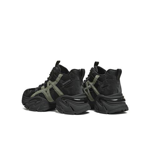 天美意2025冬新款厚底休闲百搭系带运动户外女老爹鞋KD130DD5