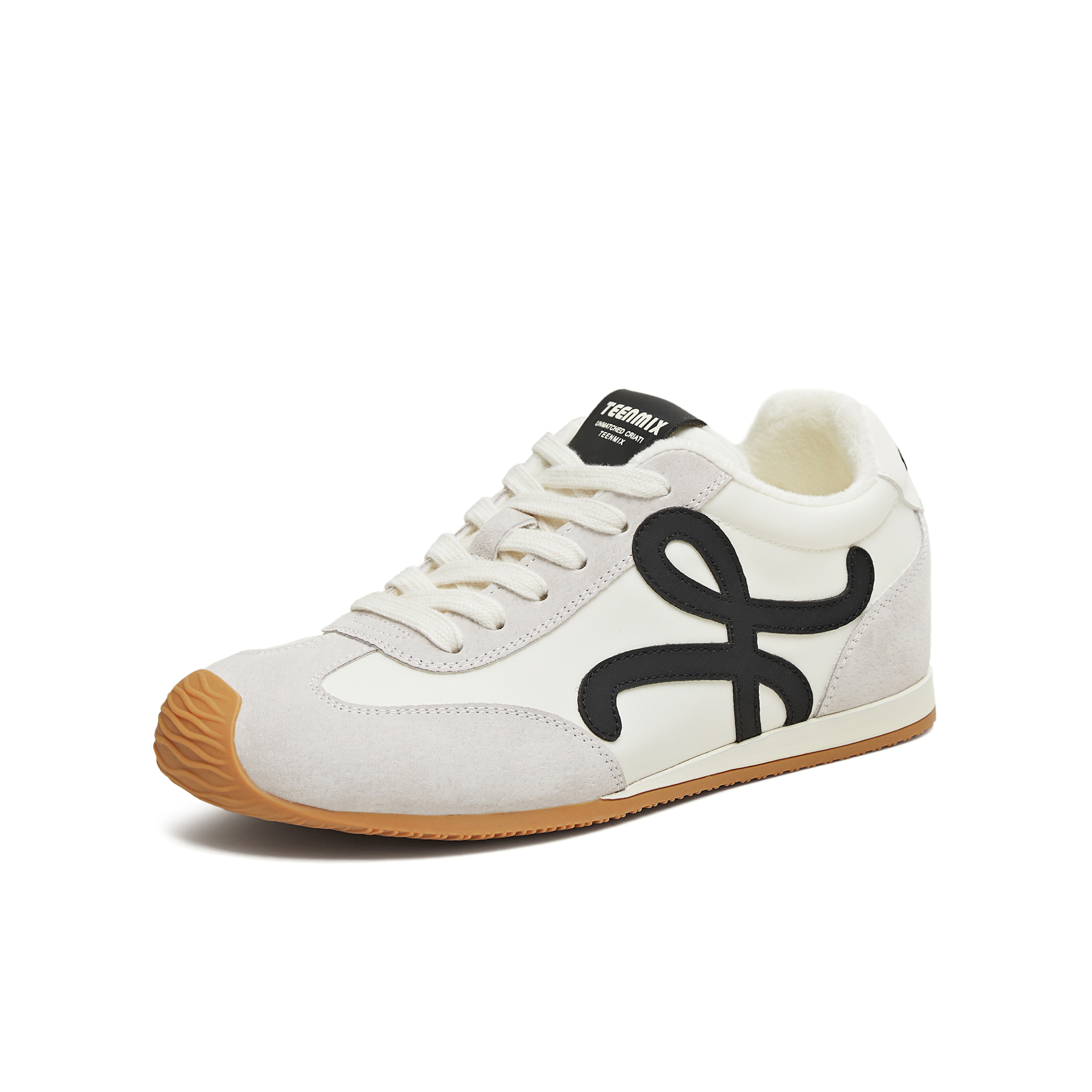 天美意2025冬新款潮流运动休闲百搭复古德训鞋女阿甘鞋KG126DM5