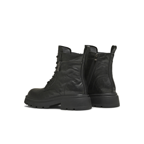 天美意2025冬新款圆头复古纯色系带通勤上班女马丁靴KDX27DD5