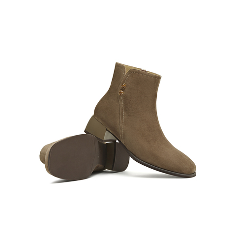 天美意2025冬新款厚底百搭靴子潮流复古通勤女时装靴KNZ19DD5