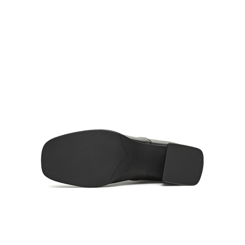 天美意2025冬新款粗跟经典简约百搭短靴女时装靴KNZ29DD5