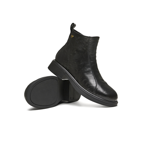 天美意2025冬新款商场同款厚底复古百搭短靴女时装靴BL661DD5