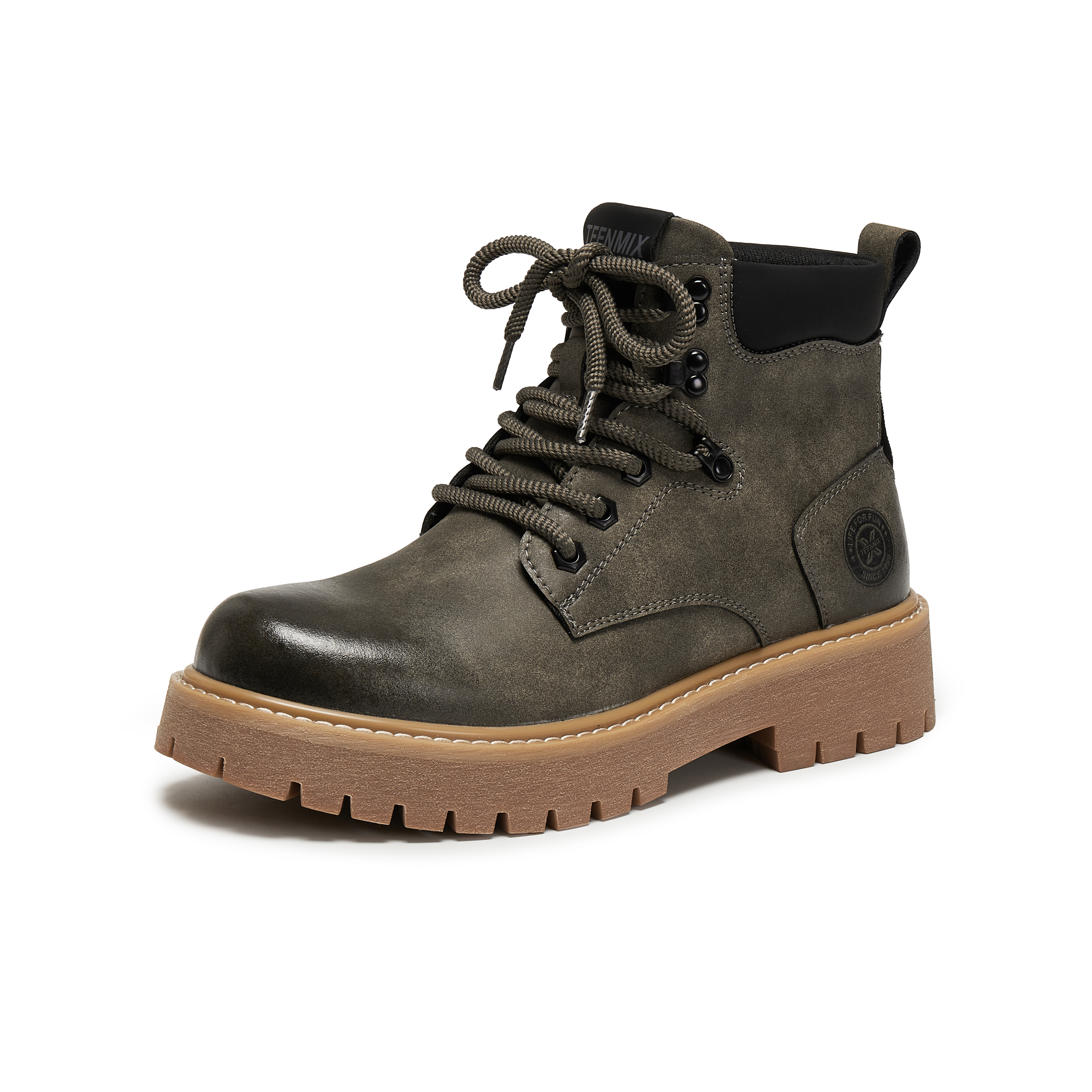 天美意2025冬新款商场同款复古百搭户外短靴男马丁靴3XQ01DD5