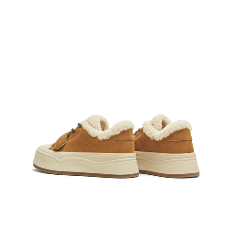 天美意2025冬新款休闲运动纯色百搭潮流低帮厚底女板鞋KB100DM5