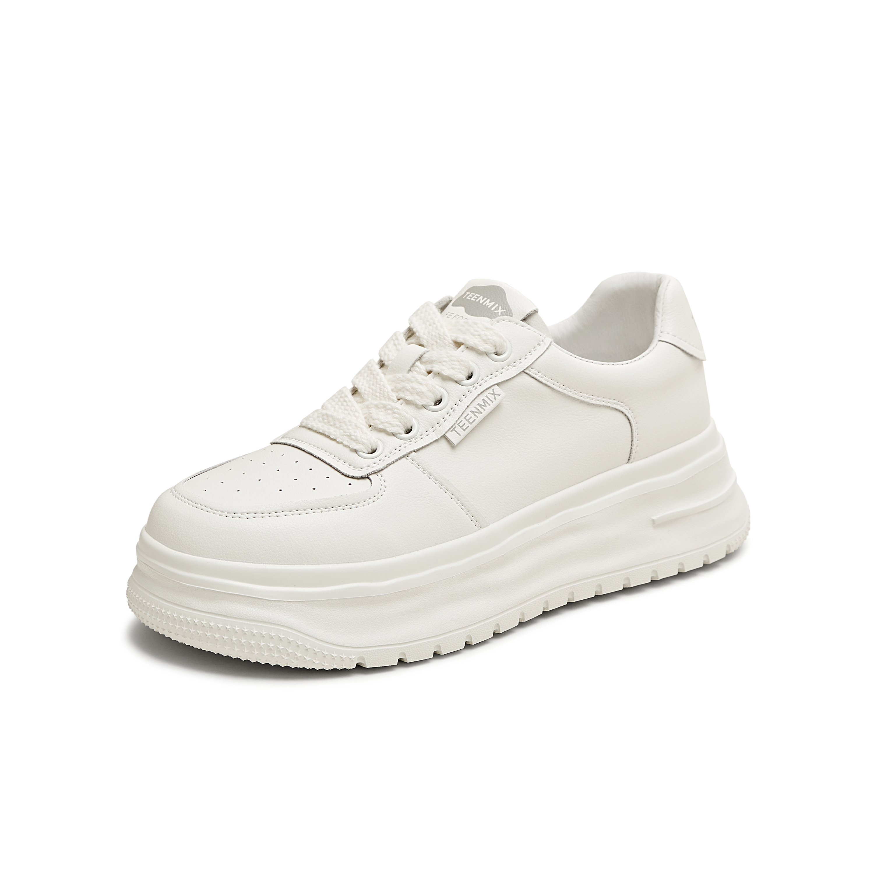 天美意2025秋新款运动休闲百搭透气厚底小白鞋女板鞋KD095CM5