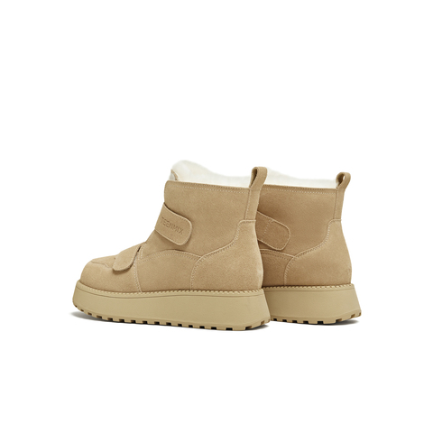 天美意2025冬新款保暖舒适百搭复古毛绒短靴女雪地靴KXD50DD5