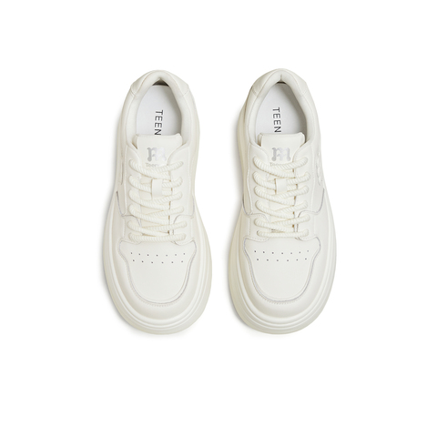 天美意2026春新款商场同款系带纯色休闲运动百搭女板鞋BM241AM6