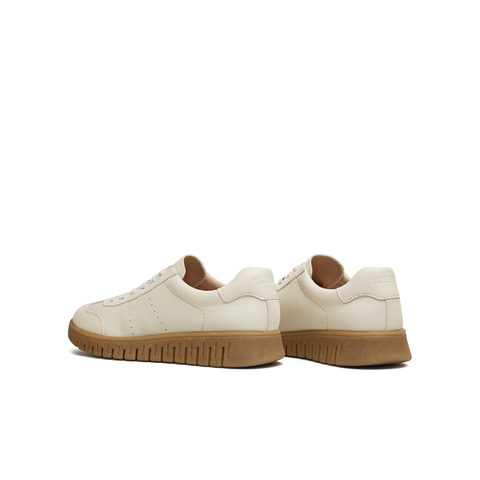 天美意2026春新款商场同款圆头牛津鞋复古英伦女休闲鞋CMA38AM6