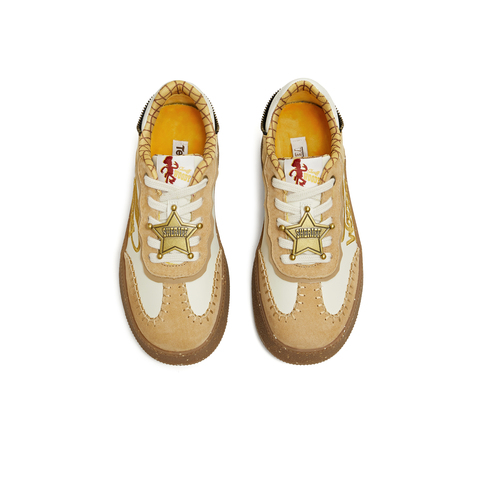 天美意2026春新款商场同款玩具总动员联名复古女德训鞋KG147AM6