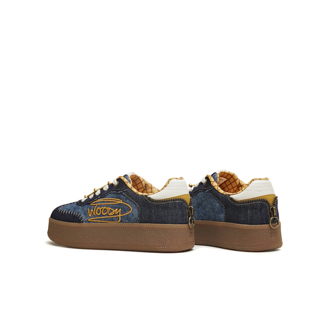 天美意2026春新款商场同款玩具总动员联名复古女德训鞋KG147AM6