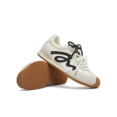 天美意2026春新款双鞋带百搭复古运动休闲潮流女德训鞋KG161AM6