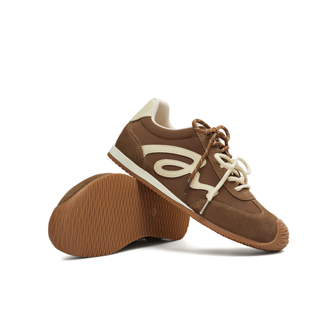 天美意2026春新款双鞋带百搭复古运动休闲潮流女德训鞋KG161AM6