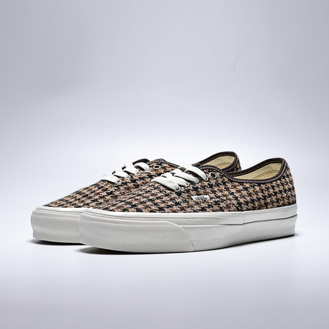 VANS范斯2025中性LX Authentic 44CLVN000EBNBRO